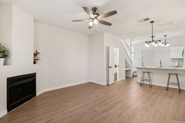 12222 Apricot, San Antonio, TX 78247