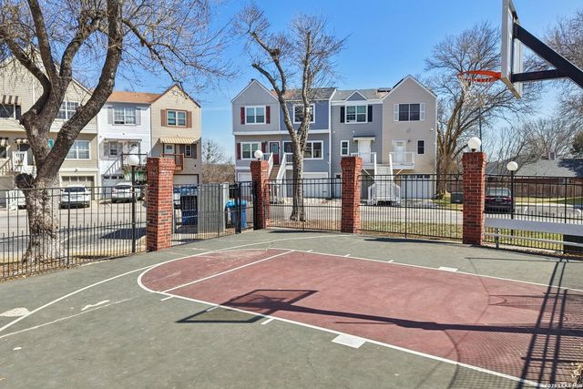 12222 Apricot, San Antonio, TX 78247