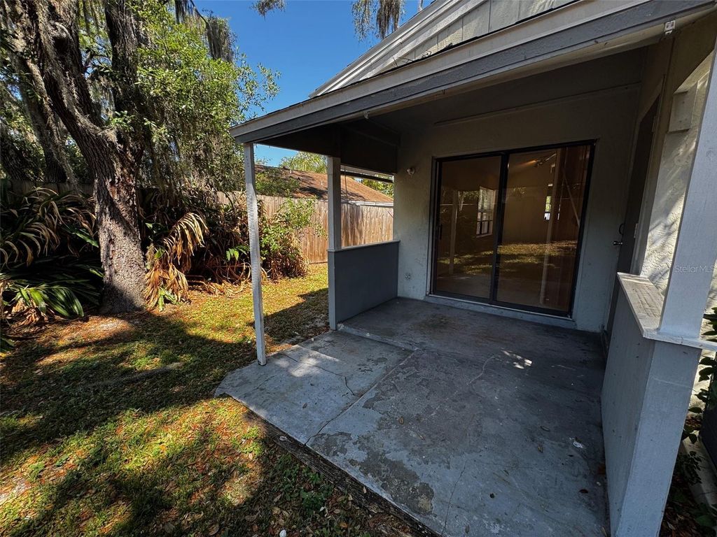 Image 12 of property listing at 11634 SARITA COURT, Orlando, FL 32817