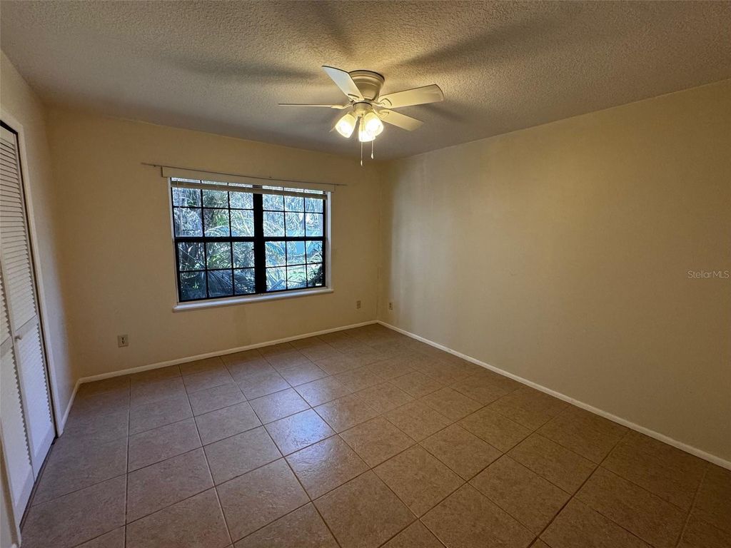 Image 8 of property listing at 11634 SARITA COURT, Orlando, FL 32817