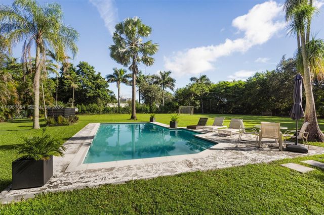 07325 SW 102nd Street, Pinecrest, FL 33156