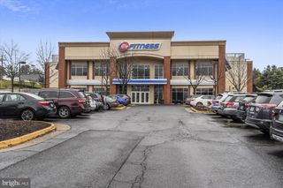 2844 ANNANDALE RD #316, Falls Church, VA 22042
