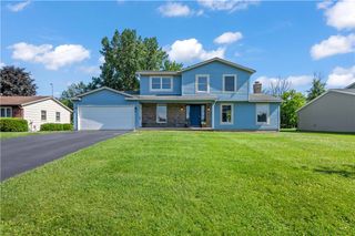 196 Buttonwood Drive, Greece, NY 14468