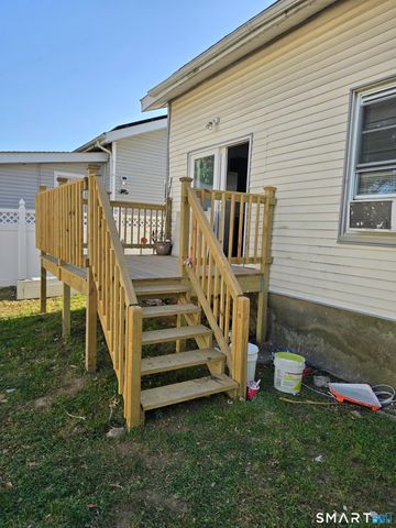 98 Cowles Street, Bridgeport, CT 06607