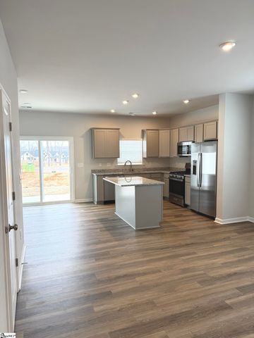 140 Randwick Lane, Greer, SC 29651