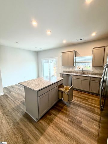 140 Randwick Lane, Greer, SC 29651