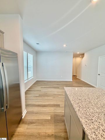 140 Randwick Lane, Greer, SC 29651