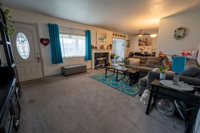 6241 San Martin St, North Highlands, CA 95660