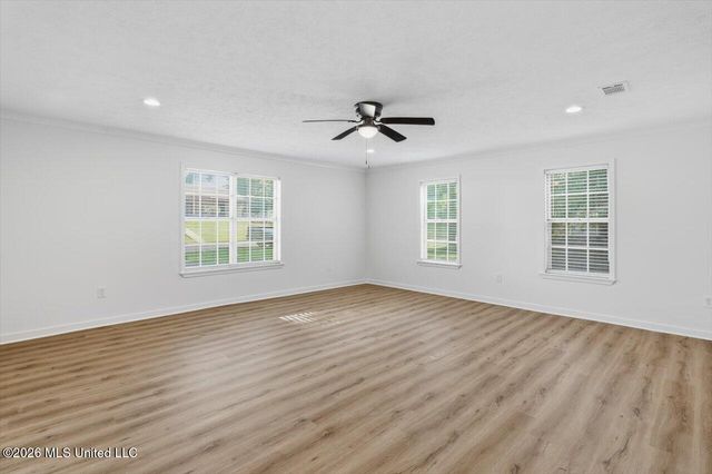 2549 Jennifer Drive, Pearl, MS 39208