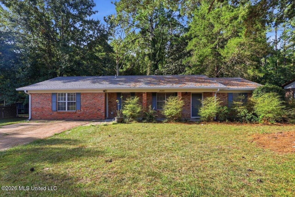 2549 Jennifer Drive, Pearl, MS 39208