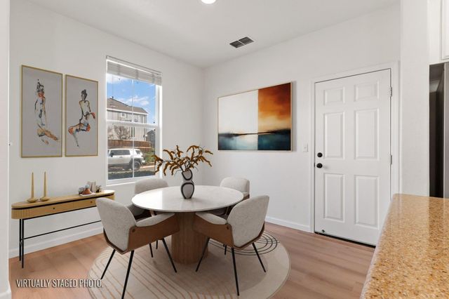 476 Navigator Dr, Lincoln, CA 95648