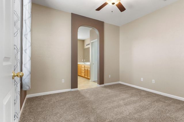 476 Navigator Dr, Lincoln, CA 95648