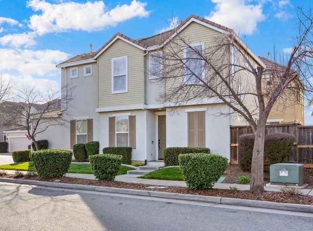 476 Navigator Dr, Lincoln, CA 95648