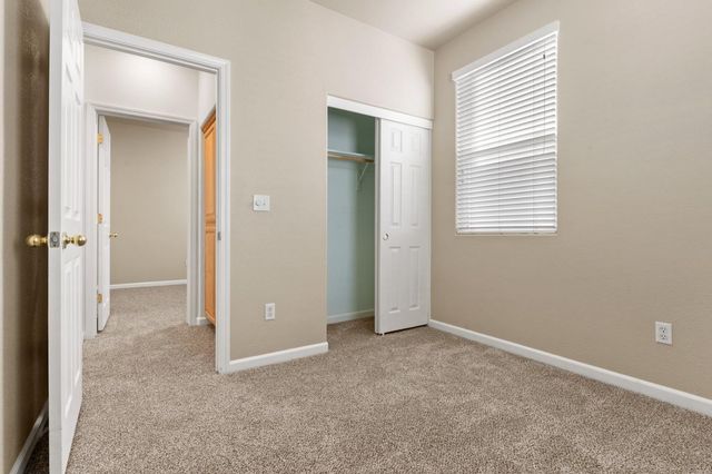 476 Navigator Dr, Lincoln, CA 95648