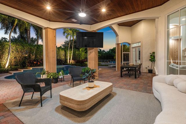 2310 W Silver Palm Road, Boca Raton, FL 33432