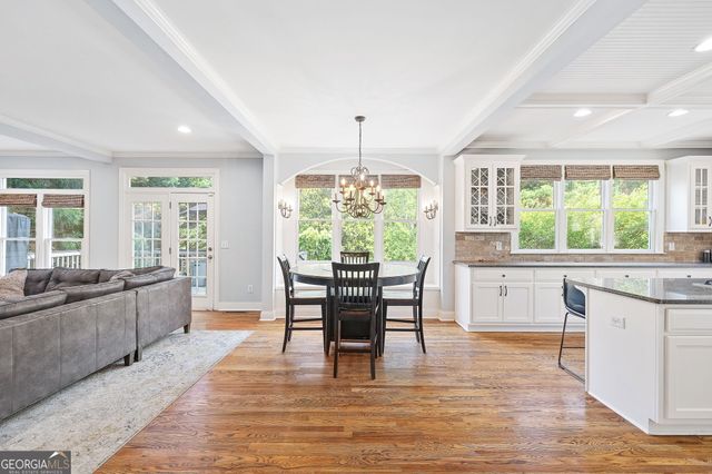 1121 Vinings Grove Way SE, Smyrna, GA 30082