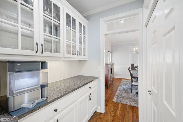 1121 Vinings Grove Way SE, Smyrna, GA 30082