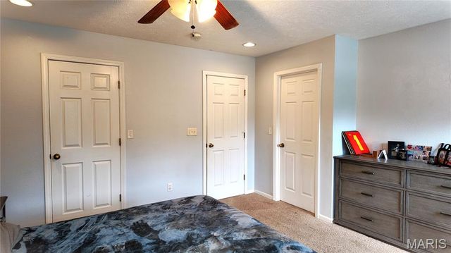 231 Zeigenbein Road, St Robert, MO 65584