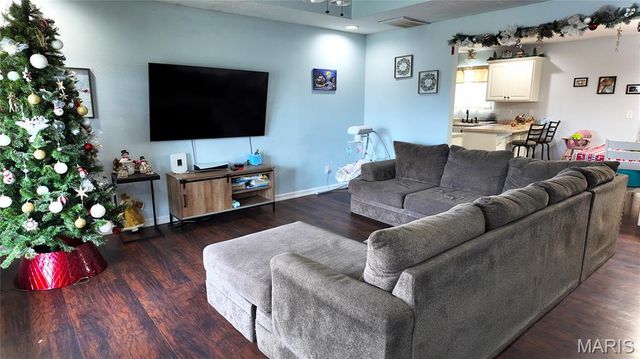 231 Zeigenbein Road, St Robert, MO 65584