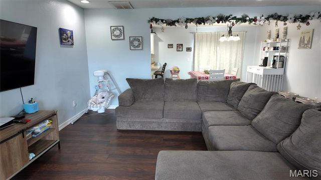 231 Zeigenbein Road, St Robert, MO 65584