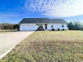 231 Zeigenbein Road, St Robert, MO 65584