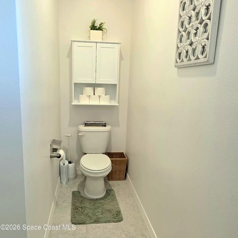 576 Kylar Drive NW, Palm Bay, FL 32907