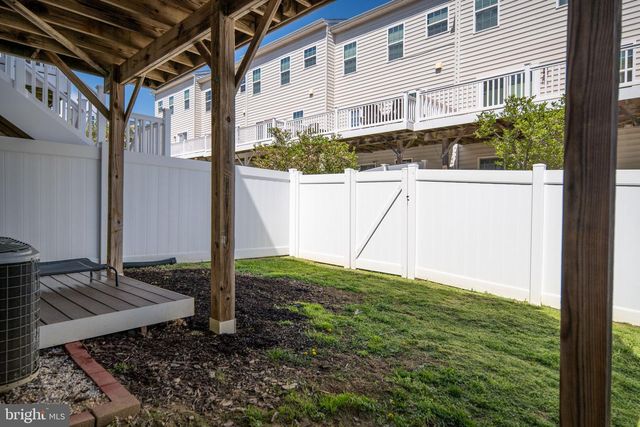1793 ROCKLEDGE TER, Woodbridge, VA 22192