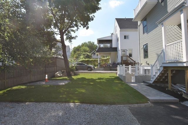 145-147 Spruce St 147-2, Watertown, MA 02472