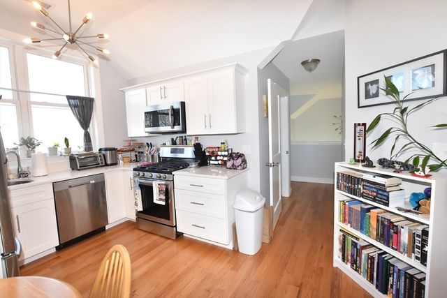 145-147 Spruce St 147-2, Watertown, MA 02472