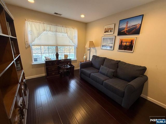 1456 York Street, Mahwah, NJ 07430