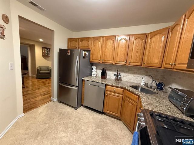 1456 York Street, Mahwah, NJ 07430