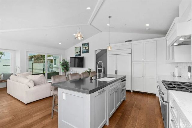 802 Summit, Laguna Beach, CA 92651
