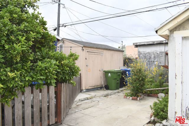 3973 S Van Ness Avenue, Los Angeles, CA 90062