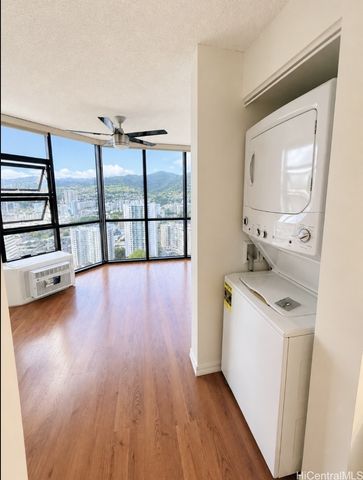 930 Kaheka Streets 3604, Honolulu, HI 96814
