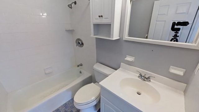 18 Kenmar Dr 161, Billerica, MA 01821