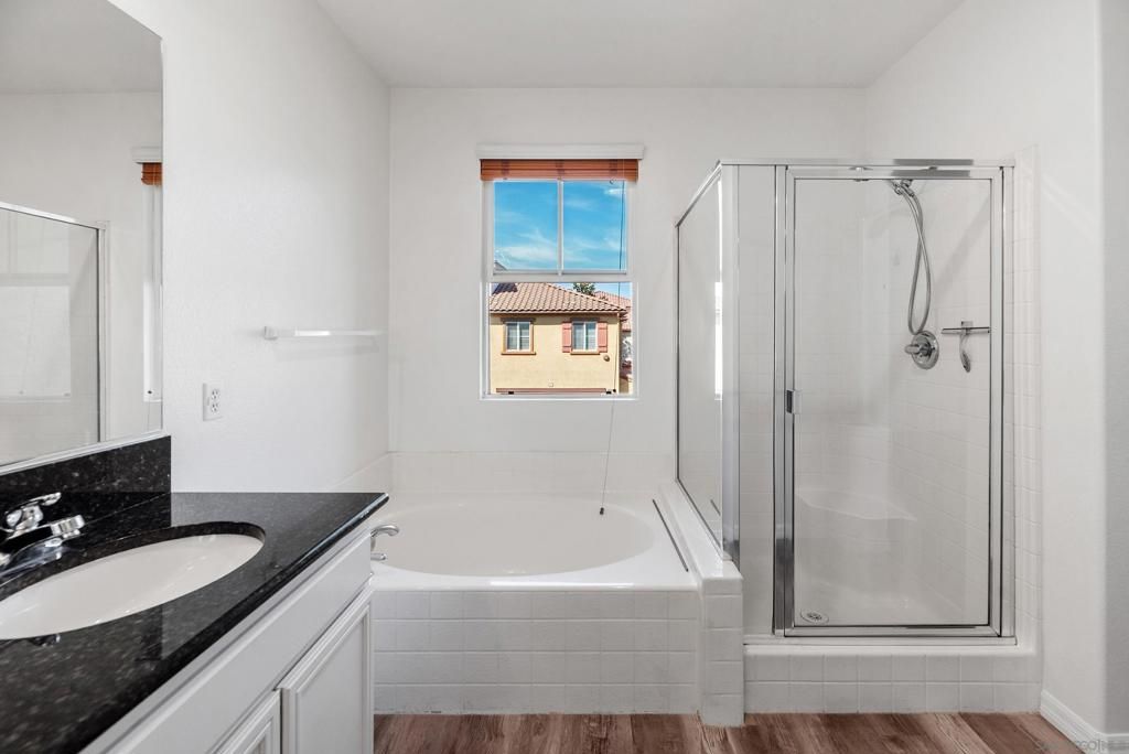 Image 16 of property listing at 2185 Caminito Rinaldo 118, Chula Vista, CA 91915