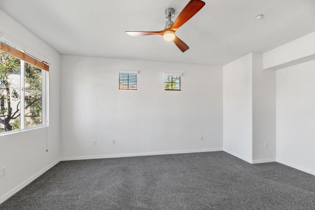 Image 18 of property listing at 2185 Caminito Rinaldo 118, Chula Vista, CA 91915