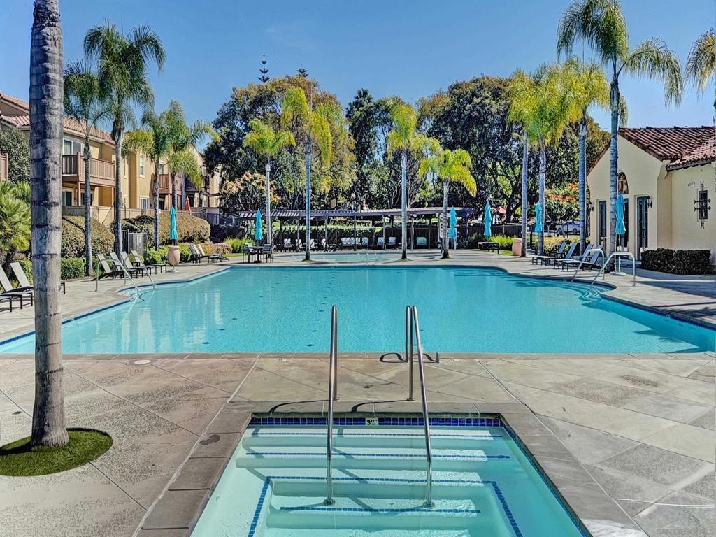 Image 30 of property listing at 2185 Caminito Rinaldo 118, Chula Vista, CA 91915