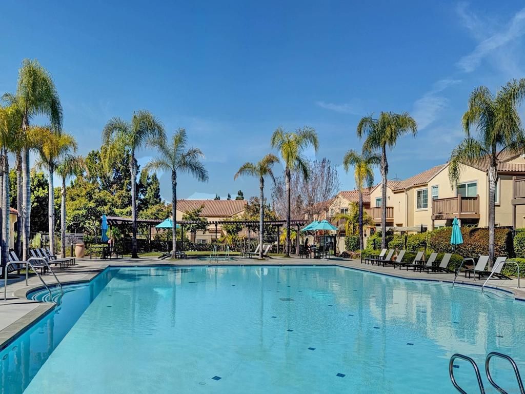 Image 32 of property listing at 2185 Caminito Rinaldo 118, Chula Vista, CA 91915