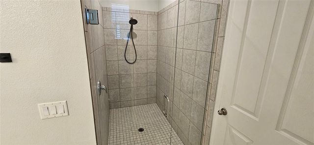 202 ABERDEEN STREET, Davenport, FL 33896
