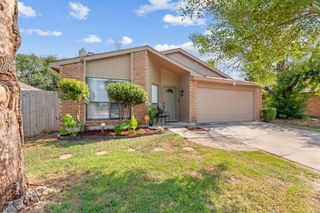 4212 N Staghorn Circle, Fort Worth, TX 76137