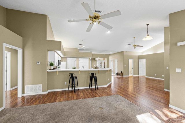 2033 Hamilton Crossing Blvd, Pensacola, FL 32533