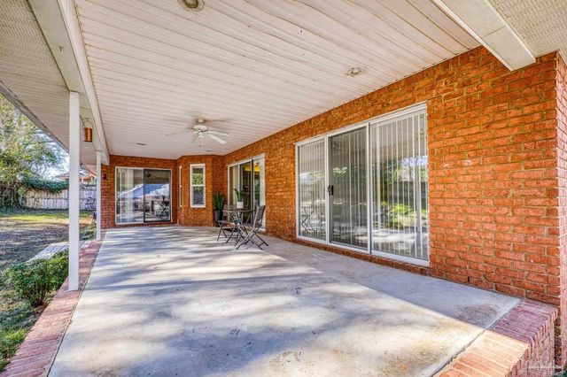 2033 Hamilton Crossing Blvd, Pensacola, FL 32533
