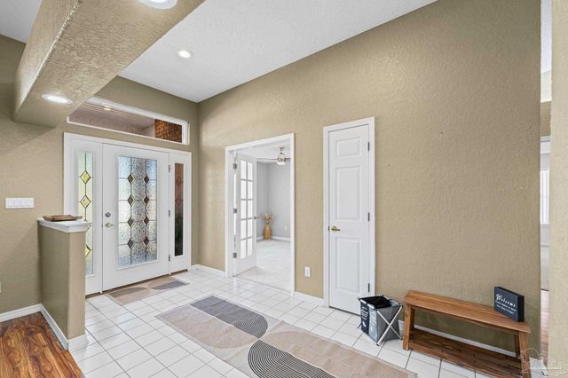 2033 Hamilton Crossing Blvd, Pensacola, FL 32533