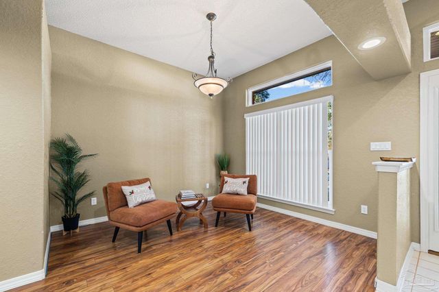 2033 Hamilton Crossing Blvd, Pensacola, FL 32533