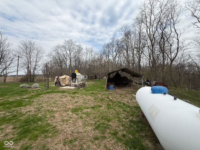 10074 N 400 W, Carthage, IN 46115