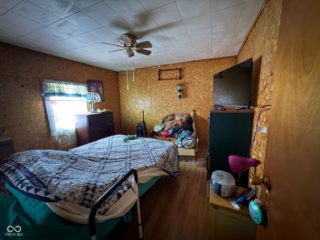 10074 N 400 W, Carthage, IN 46115