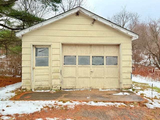 1385 Strackville Road, Saranac, NY 12981