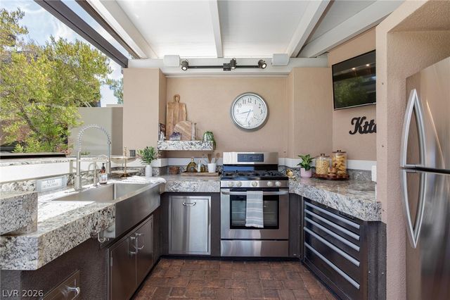 8175 Arville Street 292, Las Vegas, NV 89139