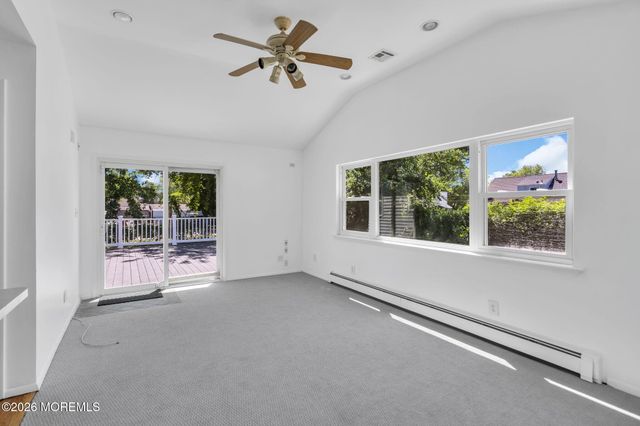 967 Raleigh Drive, Toms River, NJ 08753